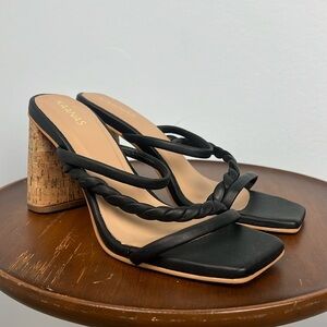 Kaanas Sarchi cork heel black strappy sandal size 8 made in Columbia